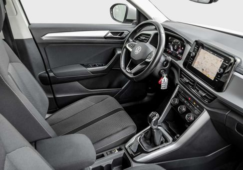 Volkswagen T-Roc, 2023