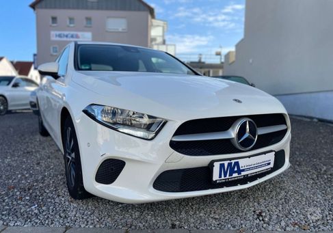 Mercedes-Benz A 180, 2021