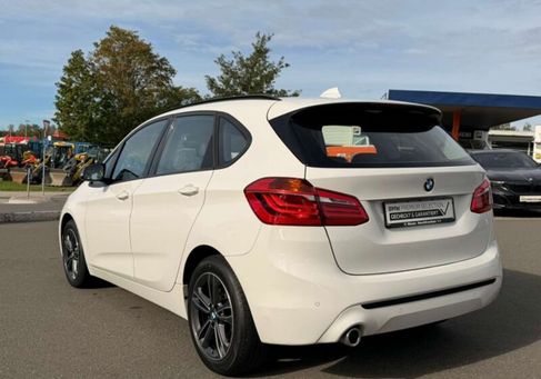 BMW 218, 2021 3