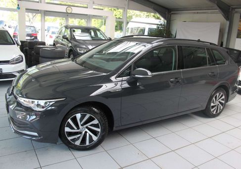 Volkswagen Golf, 2023 3