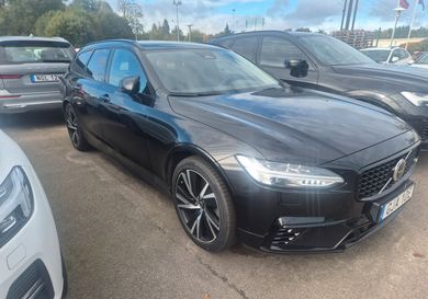 Volvo V90, 2023