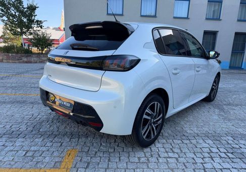 Peugeot 208, 2022