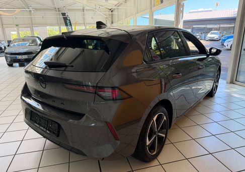 Opel Astra, 2024