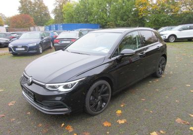 Volkswagen Golf, 2023