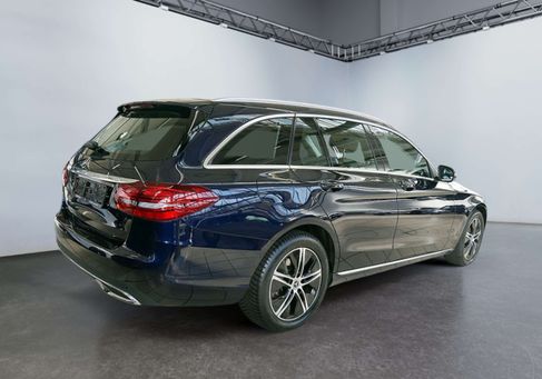 Mercedes-Benz C 220, 2020 3