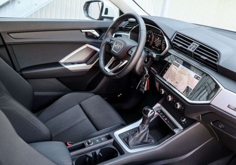 Audi Q3, 2023
