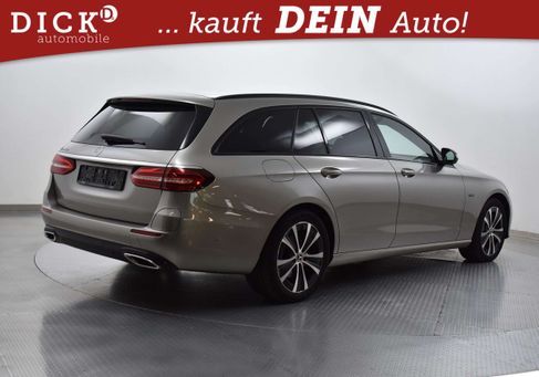 Mercedes-Benz E 300, 2021