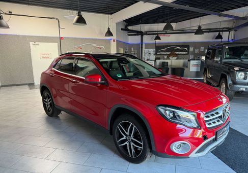 Mercedes-Benz GLA 200, 2019