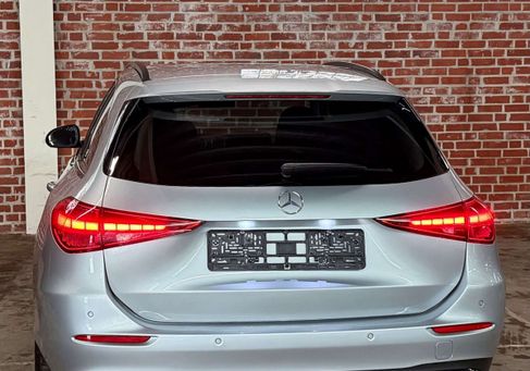 Mercedes-Benz C 220, 2021