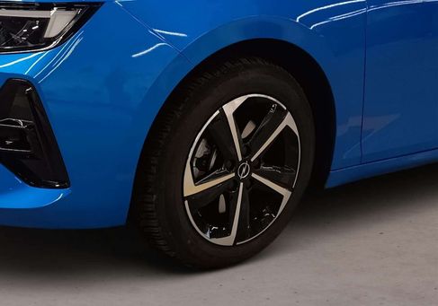 Opel Astra, 2024