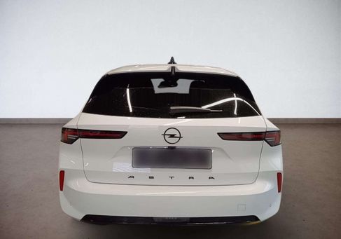Opel Astra, 2024