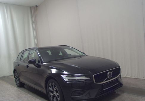 Volvo V60, 2022