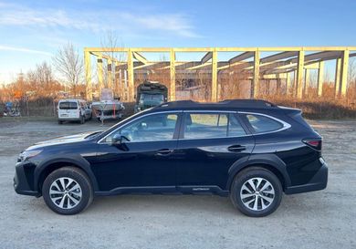 Subaru OUTBACK, 2024