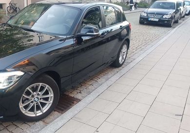 BMW 118, 2019
