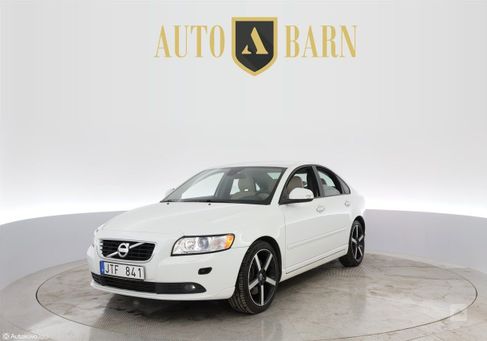 Volvo S40, 2011