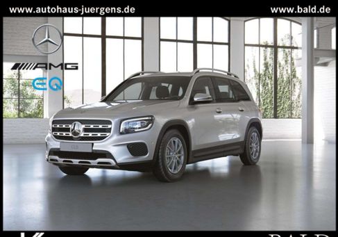 Mercedes-Benz GLB 200, 2022