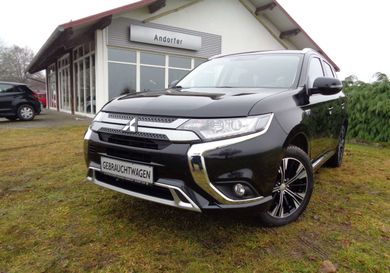 Mitsubishi Outlander, 2020