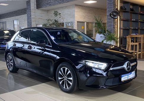Mercedes-Benz A 200, 2021