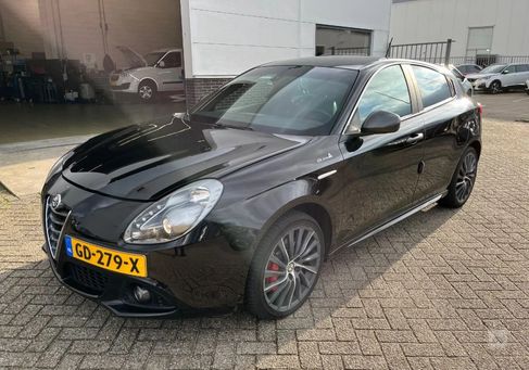 Alfa Romeo Giulietta, 2015