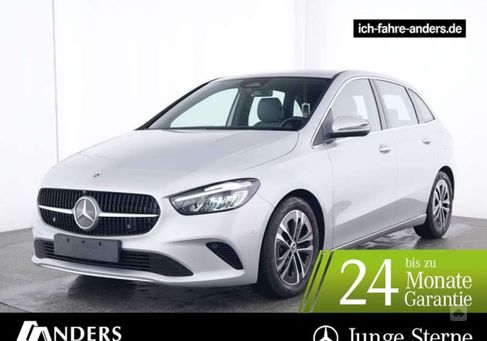 Mercedes-Benz B 200, 2023