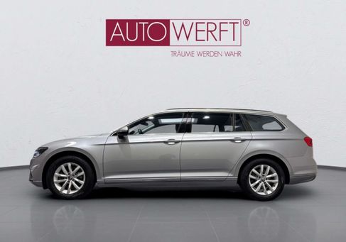 Volkswagen Passat Variant, 2023