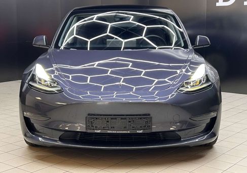 Tesla Model 3, 2022 3