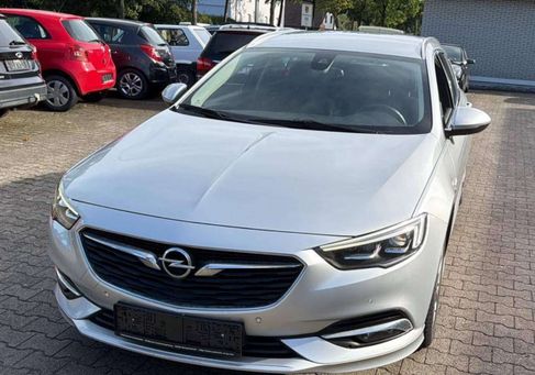 Opel Insignia, 2019 3
