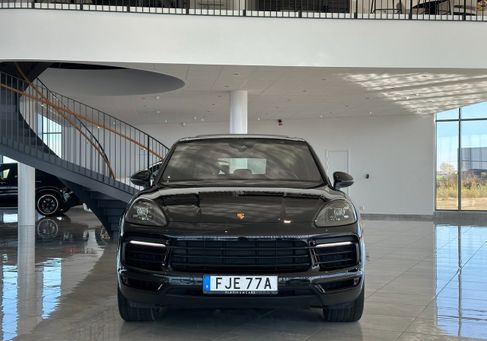 Porsche Cayenne, 2021