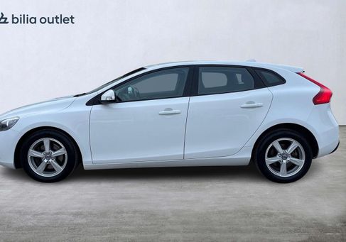 Volvo V40, 2016