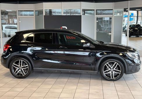 Mercedes-Benz GLA 220, 2017