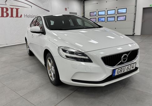Volvo V40, 2018