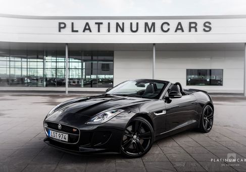 Jaguar F-Type, 2016