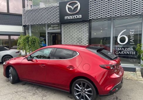 Mazda 3, 2021