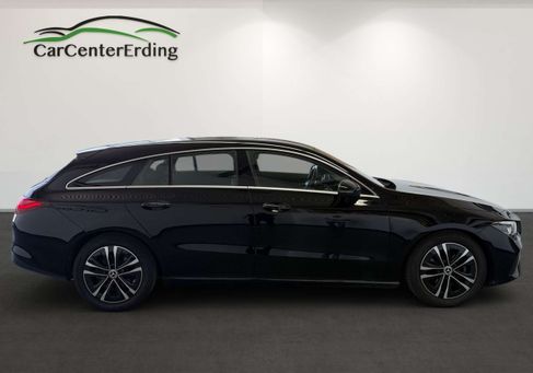 Mercedes-Benz CLA 180, 2023