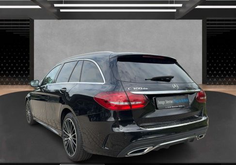 Mercedes-Benz C 300, 2021 2