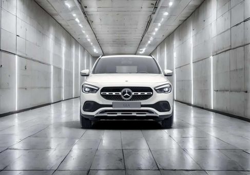 Mercedes-Benz GLA 250, 2020