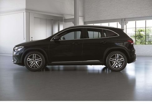Mercedes-Benz GLA 200, 2020