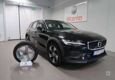 Volvo V60 Cross Country, 2019