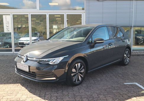 Volkswagen Golf, 2024 2