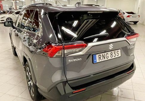 Suzuki Across, 2023
