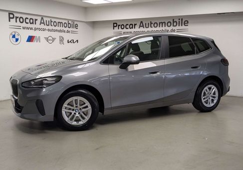 BMW 220, 2023 2