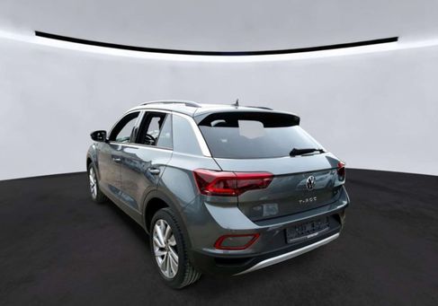 Volkswagen T-Roc, 2024 3