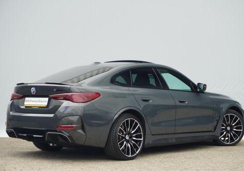 BMW i4, 2022