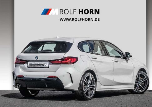 BMW 118, 2024 2
