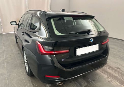 BMW 318, 2022 2