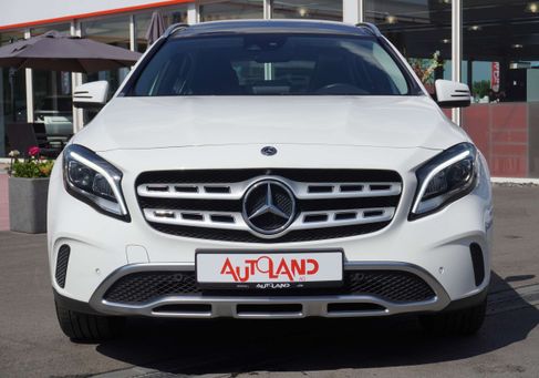 Mercedes-Benz GLA 180, 2019