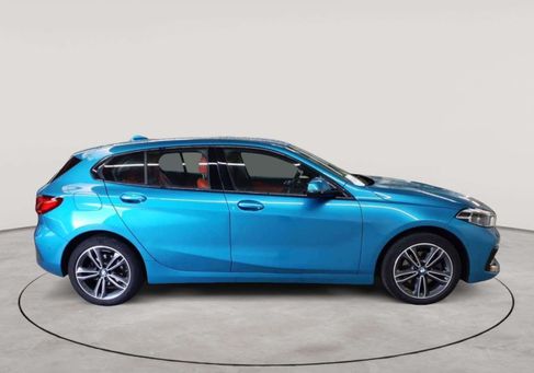 BMW 118, 2023 3