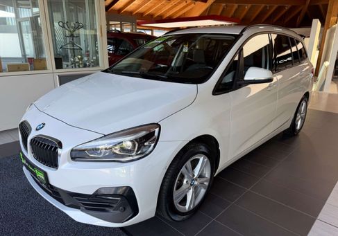 BMW 218, 2019