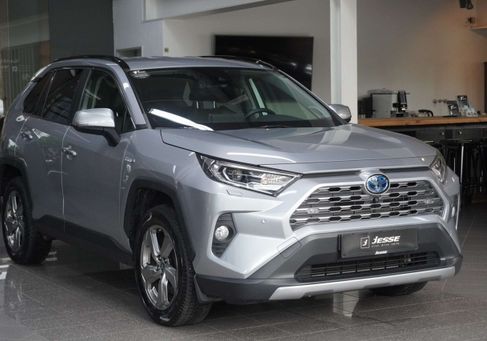 Toyota, 2019 3