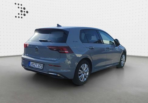 Volkswagen Golf, 2024 3